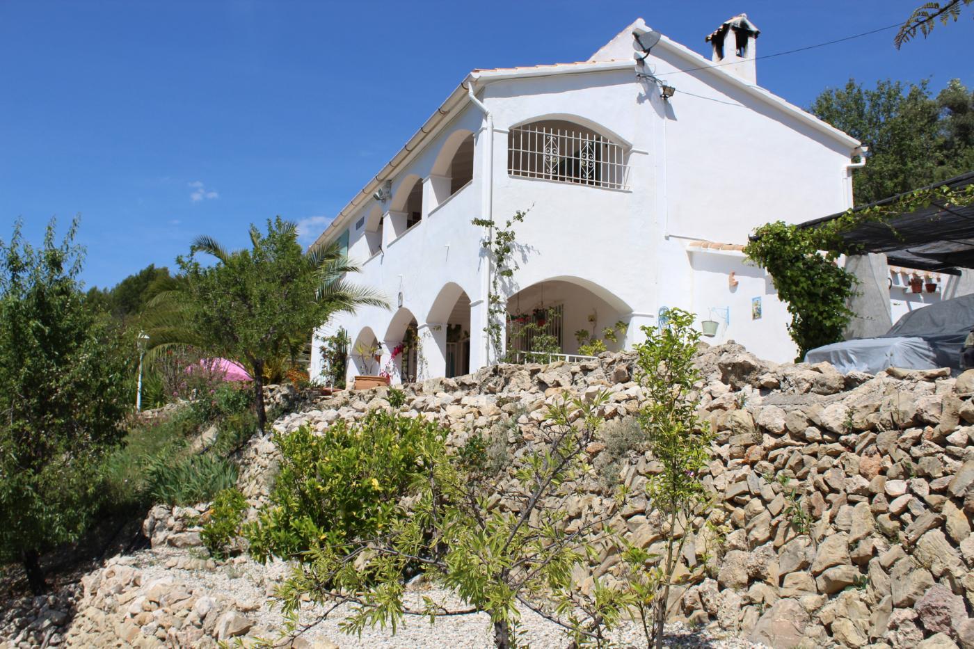 Villa en venta en Tárbena